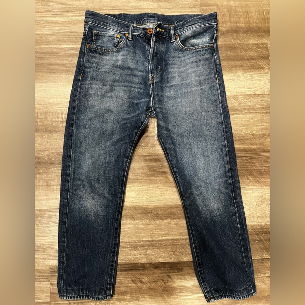 H&M men’s jeans. Relaxed fit . Size 34